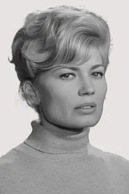 Nadia Sanders