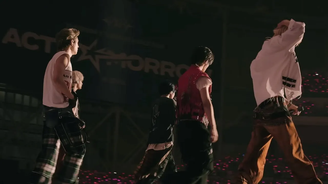TOMORROW X TOGETHER WORLD TOUR 'ACT : TOMORROW'